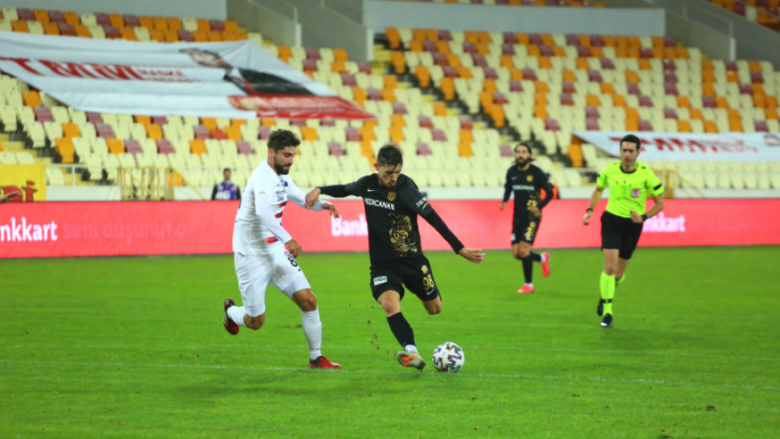 Jetmir Topalli vazhdon shkëlqimin në Turqi – shënon dy gola për Malatyasporin në kupë