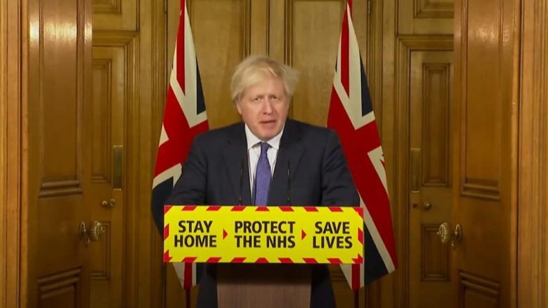 Boris Johnson mbyll Britaninë, kush nuk ka test negativ të COVID-19 nuk mund të futet – mbyllen të gjitha rrugët që çojnë në këtë vend