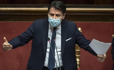 Kryeministri italian, Guiseppe Conte jep dorëheqje