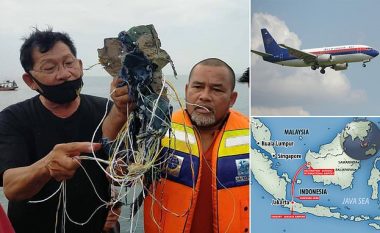 Nga zhdukja e aeroplanit me 62 pasagjerë e deri tek gjetja e copave të fluturakes në det – gjithçka që dihet deri më tani për Boeing 737-500 në Indonezi
