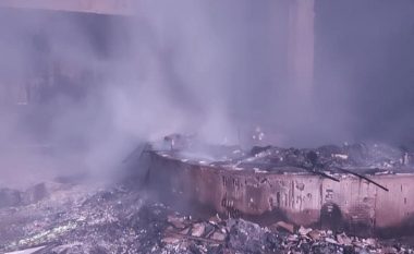 Dalin fotot e zjarrit nga Qendra Tregtare në Strumicë