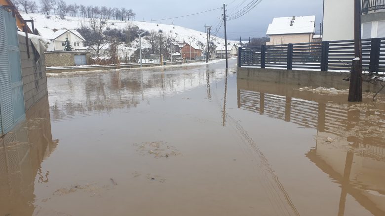 Gjendje e rënduar pas reshjeve të shiut, ngritet niveli i parë i gatishmërisë në komunën e Shtimes