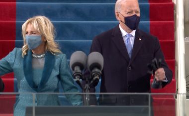 Joe Biden me mesazh falënderues për bashkëshorten e tij, pas mbërritjes në Capitol