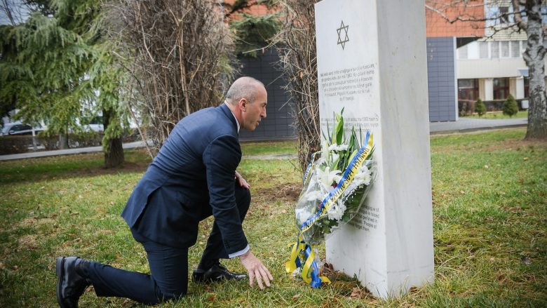 Haradinaj për viktimat e Holokaustit: Lidhjet historike ndërmjet popullit shqiptar dhe popullit hebrenj janë të veçanta