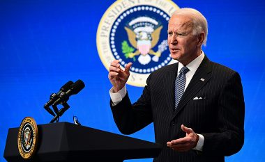 Biden: SHBA do të jetë në gjendje të administrojë 1 milion doza vaksinash në ditë