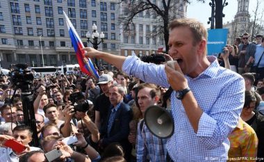 Navalny: Dilni në rrugë, mos keni frikë