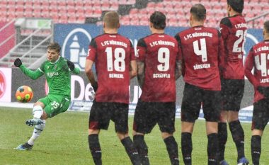 Florent Muslija shënon gol spektakolar nga gjuajtja e lirë për Hannoverin