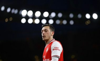 U largua në mënyrën më të keqe të mundur – Ozil i lë një mesazh Arsenalit në takimin me Newcastlen