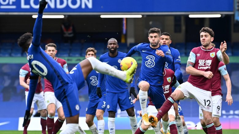 Chelsea 2-0 Burnley, notat e lojtarëve: Shkëlqejnë anësorët e londinezëve