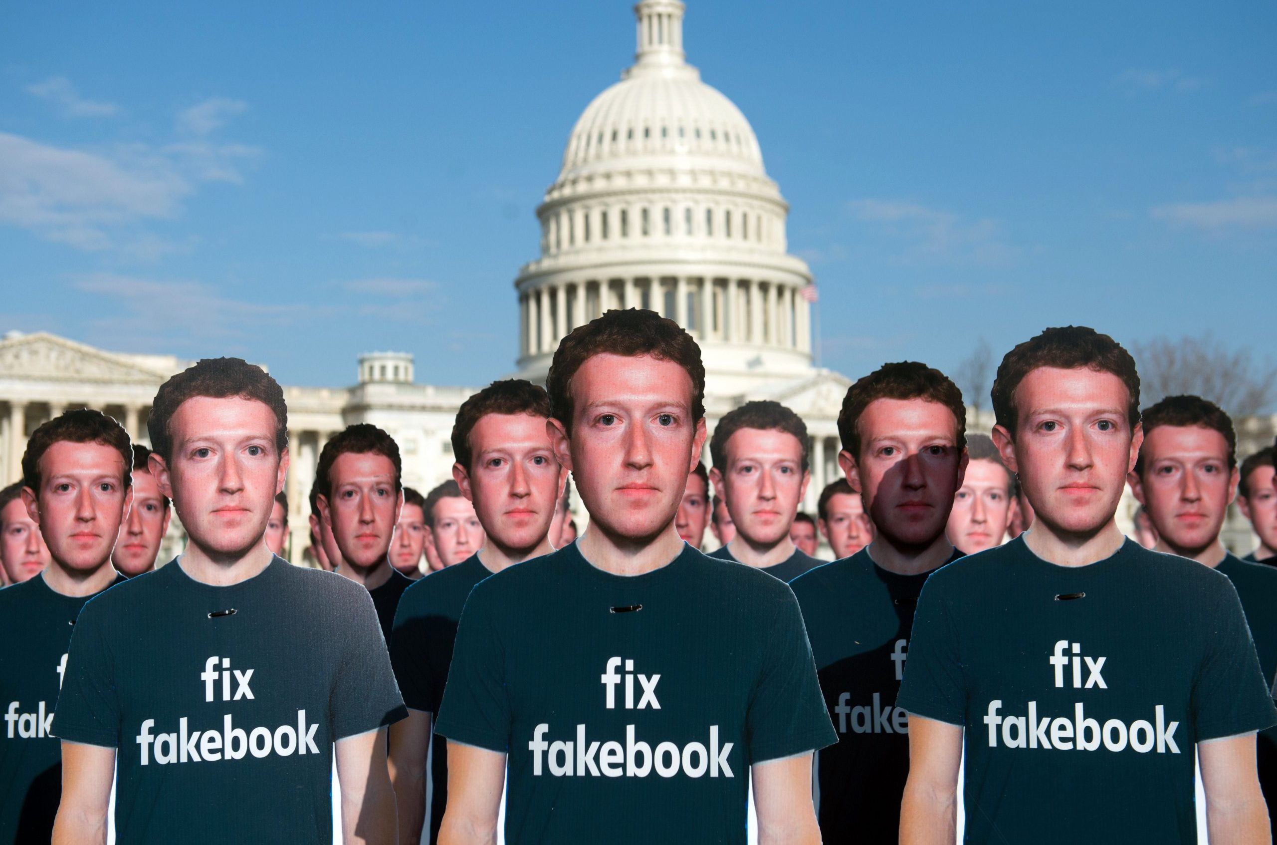 Elon Musk fajëson Facebook-un dhe Mark Zuckerberg për ngjarjen në Kongresin Amerikan