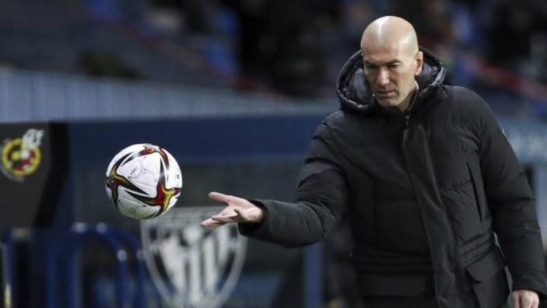 Zinedine Zidane rezulton pozitiv me COVID-19