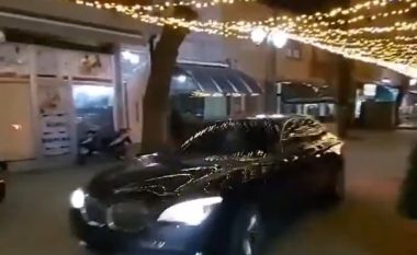 Voziti nëpër qendrën e Radovishit me BMW, policia e gjen në TikTok dhe e arreston