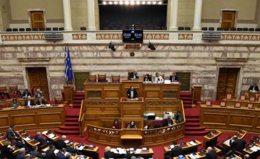 Parlamenti grek nis debatin për kufirin detar – miratimi i mundshëm i projektligjit mund të nxisë rritjen e tensioneve me Turqinë