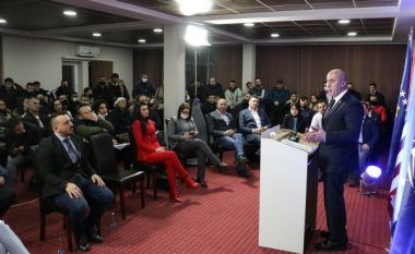 ​Haradinaj në Drenas flet për bashkimin me Shqipërinë