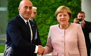 Haradinaj falënderon Merkelin, uron Laschetin për zgjedhjen në krye të CDU-së