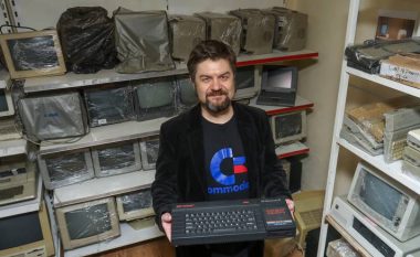 Njeriu që ka mbi 350 kompjuterë dhe dëshiron të hap një muze