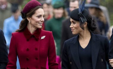 Kate Middleton merr kurorën e modës nga Meghan si më e kërkuara për vitin 2020