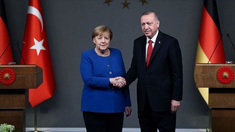 Erdogan: Turqia po negocion me Gjermaninë për prodhimin e përbashkët të vaksinave