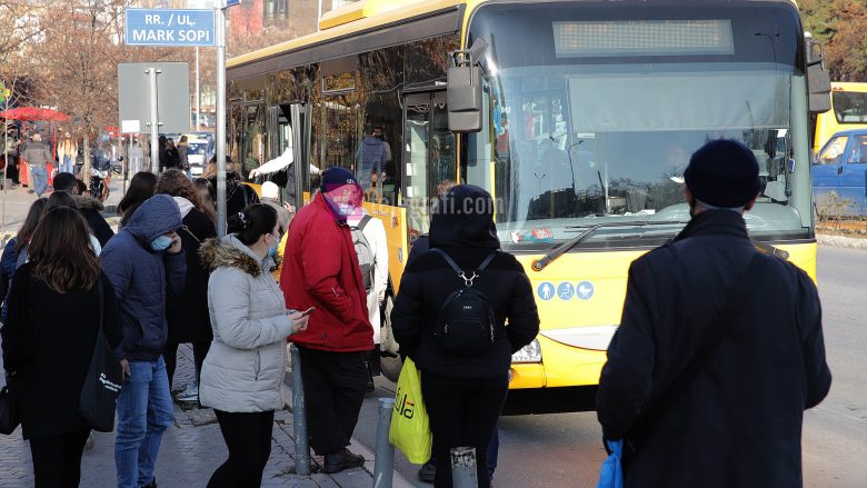 Zgjatet edhe orari i qarkullimit të autobusëve të Trafikut Urban pas lirimit të masave anti-COVID