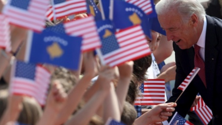 Evropianët dhe amerikanët flasin për qasjen transatlantike të administratës Biden ndaj Ballkanit