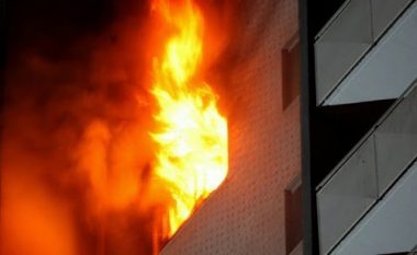 Përfshihet nga zjarri një shtëpi në Skenderaj – policia nis hetimet