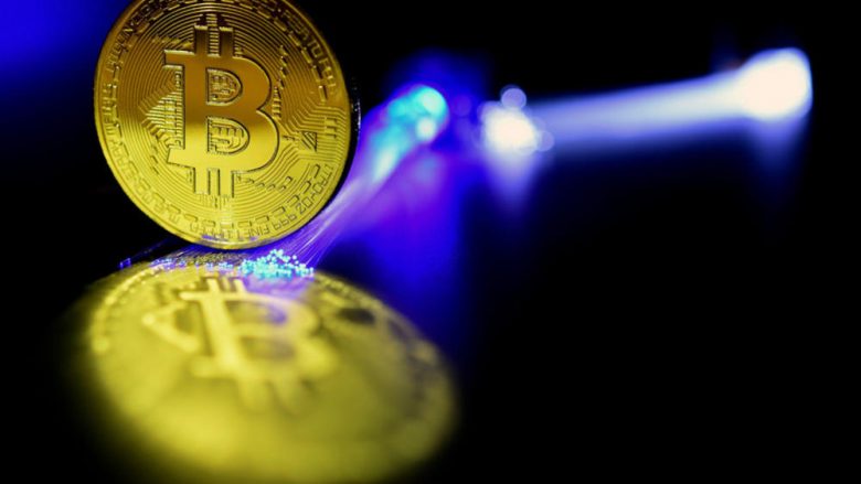 Vjedhin bitcoin në vlerë prej 100 milionë dollarë, banda kishte cak sportistët dhe muzikantët në SHBA