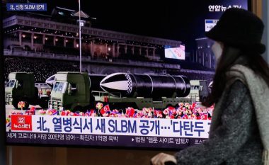 Hakerët e Koresë së Veriut vodhën mbi 300 milionë dollarë për zhvillimin e armëve bërthamore