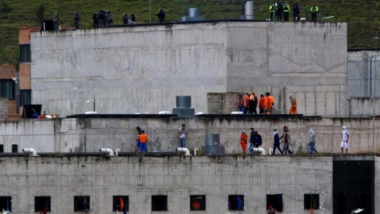 Më shumë se 50 njerëz u vranë gjatë trazirave në burgjet ekuadoriane