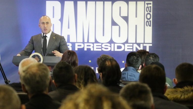 Haradinaj nis zyrtarisht fushatën nga Prizreni: Sot do të hapim një kapitull të ri të së ardhmes