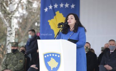 Osmani para ushtarëve të FSK-së: Të gjithë jemi gardian të Republikës së Kosovës