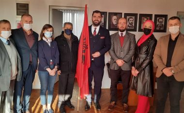 Serbisë i pengon ngritja e flamurit kombëtar të shqiptarëve në Preshevë, ngrit padi ndaj Mustafës
