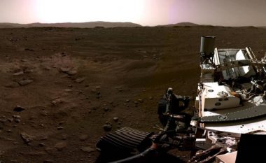 Rover i NASA-s dërgoi tingujt e parë nga Marsi dhe na ofroi një pamje prej 360 shkallë