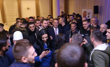 Daut Haradinaj falënderon përkrahësit e AAK-së për mbështetje, i fton të premten në Pallatin e Rinisë