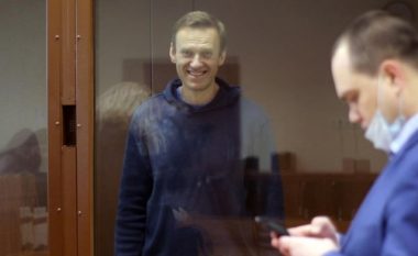 Alexei Navalny përsëri në gjyq: Fyeu një veteran të Luftës së Dytë Botërore?