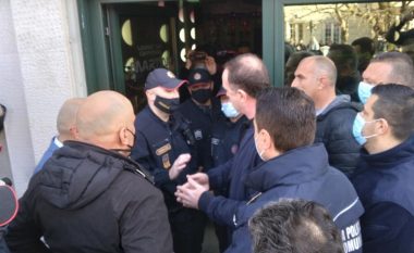 Abazoviq e fton në takim Gjeloshajn – policia ka urdhër arrest për kryetarin e Tuzit