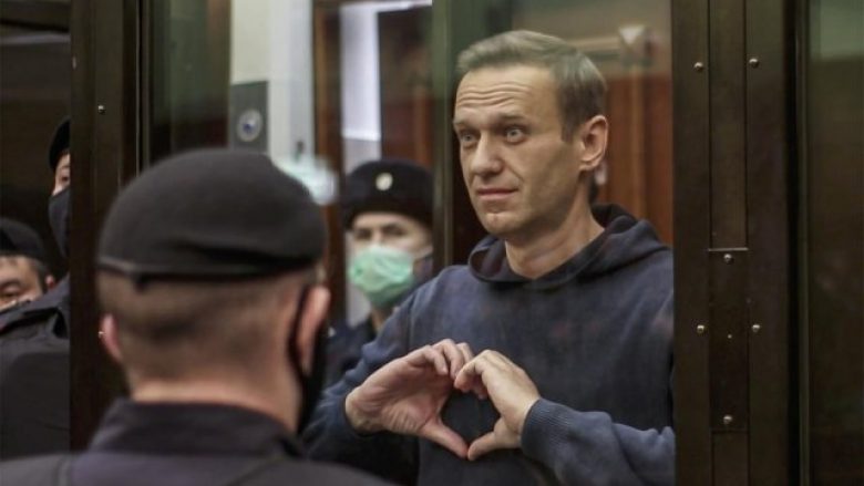 Navalny u bën thirrje mbështetësve për ta çliruar Rusinë nga “hajdutët”