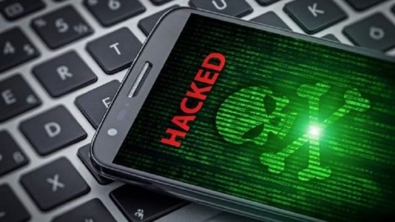 Katër shenja që tregojnë se telefoni juaj është hakuar