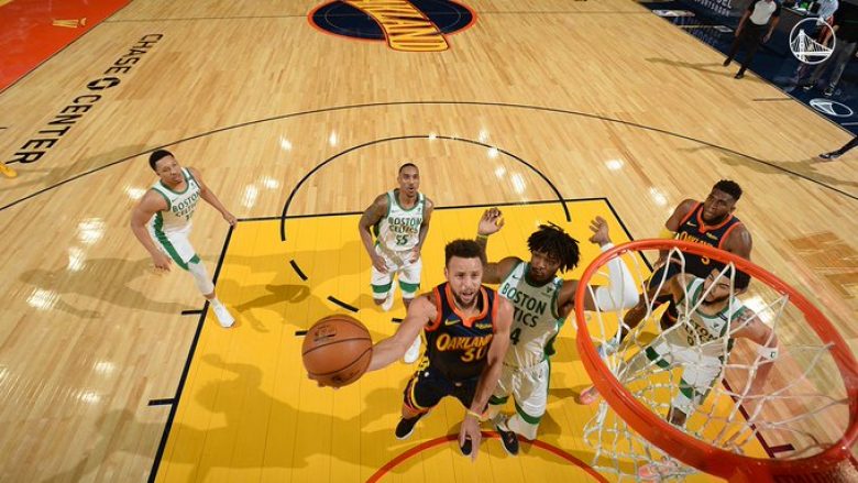 Spektakël në përballjet e NBA – Utah Jazz është sërish lider