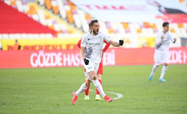 Sokol Cikaleshi shkëlqen, shënon dy gola në fitoren e Konyasporit