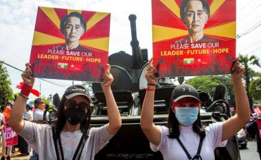 Grusht-shteti në Mianmar – protestuesit mund të përballen me 20 vjet burg