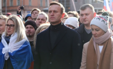 Alexei Navalny rrezikon të dënohet me burg