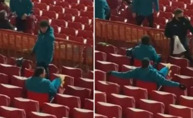 E turpshme: Publikohet video ku Zlatan Ibrahimovic fyhet në baza etnike nga njerëzit në stadium në ndeshjen ndaj Crvena Zvezdas