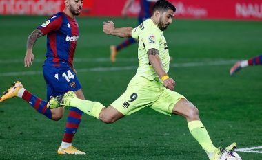 Suarez: Kur më larguan nga Barca, më thanë se isha i moshuar për të luajtur në nivelet më të larta