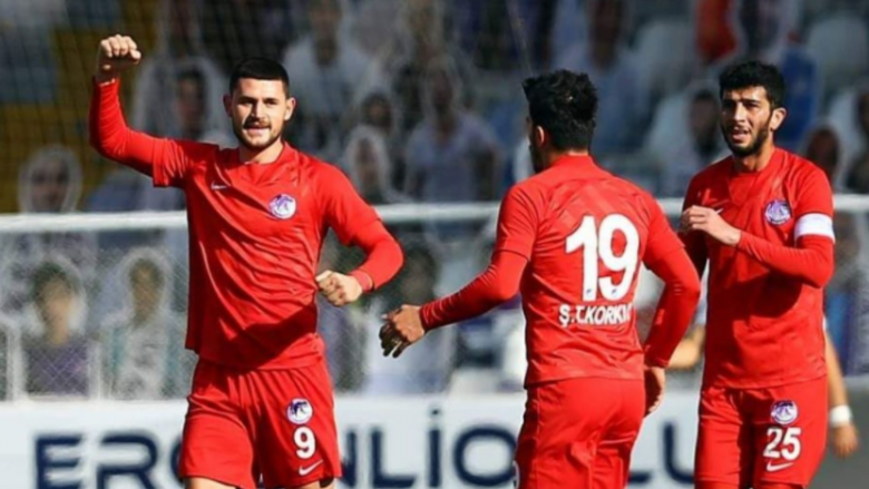 Fantastik Arb Manaj – realizon dy gola në fitoren bindëse të Balikesirspor
