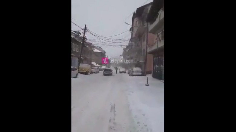 Vështirësi në qarkullim në rrugët e Prishtinës