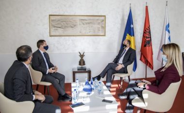 Hoxhaj takon Szunyog, bisedojnë për konstituimin e institucioneve të Kosovës