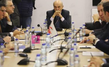 Haziri: Sot dhanë dorëheqje kryetari dhe kryesia e LDK-së