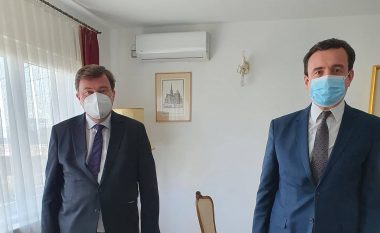 Kurti takohet me ambasadorin e Austrisë në Kosovë, diskutojnë për zgjedhjet në vend dhe situatën pandemike, COVID-19
