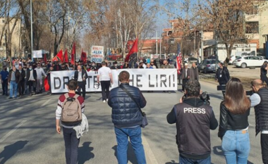 Fillojnë protestat për rastin “Monstra” në Shkup
