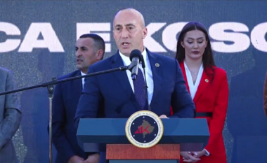 AAK: Haradinaj elektrizon Gjakovën, merr mbështetje masive